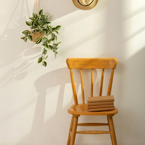 Minimal wooden decoration D